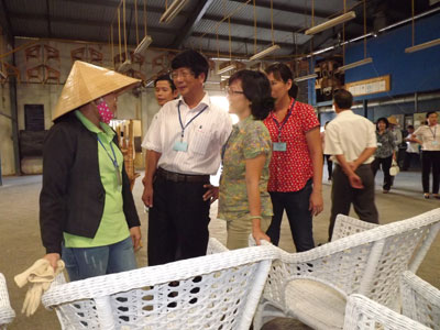 Giám sát việc thực hiện chính sách tiền lương, bảo hiểm xã hội và bảo hiểm thất nghiệp tại 2 doanh nghiệp