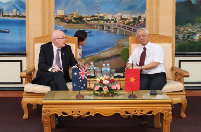 Tiếp ngài John McAnulty - Tổng Lãnh sự Úc