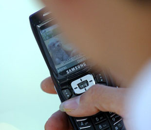 Phụ huynh cập nhật tình hình học tập của con qua tin nhắn