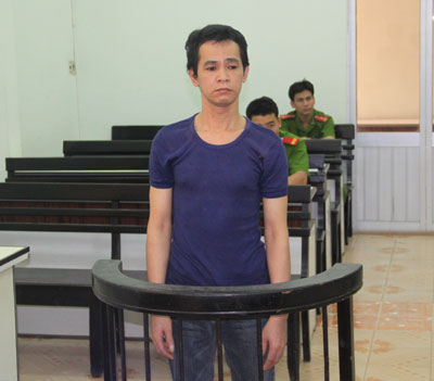 Vào tù vẫn bán ma túy