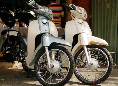 Honda Super Cub 110 đời 2013 đã có mặt tại Việt Nam