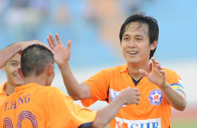 Minh Phương là Cầu thủ xuất sắc nhất V-League 2012
