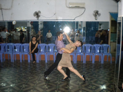 Bước phiêu bồng