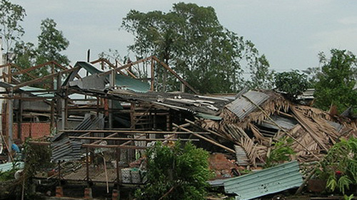 Thiệt hại do dông, lốc xoáy sẽ được bảo hiểm