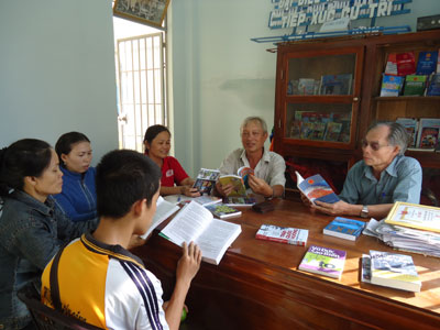 Nỗ lực đưa sách đến cơ sở