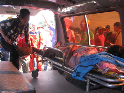 Cứu hộ thành công một ngư dân gặp nạn trên biển