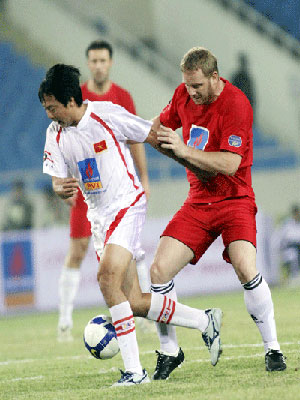 Huỳnh Đức, Hồ Văn Lợi tái xuất