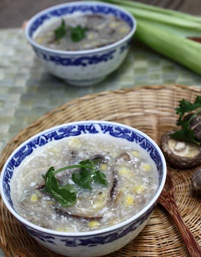 Món ăn: Xúp gà nấm hương thơm ngon vô cùng