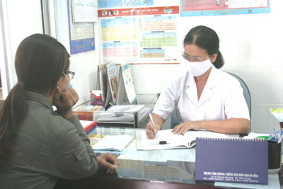   Tư vấn, xét nghiệm HIV tại Trung tâm Phòng, chống HIV/AIDS tỉnh. 