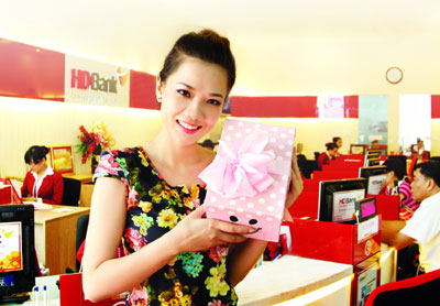 Nhận quà hấp dẫn khi đóng tiền điện tại HDBank