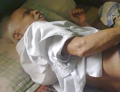 “Trâu điên” tấn công làm 3 người trọng thương