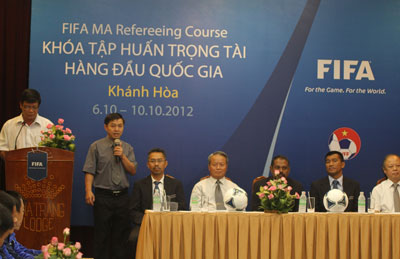 28 trọng tài hàng đầu Việt Nam tham dự