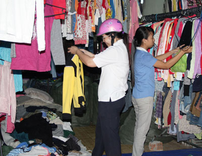 Sắm quần áo "si"