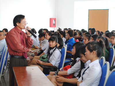 Tuyên truyền về du lịch cho 300 sinh viên