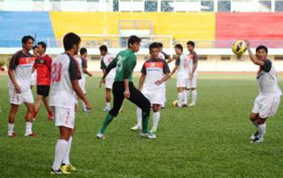 Đội tuyển bóng đá Việt Nam mời Khatoco Khánh Hòa làm &quot;quân xanh&quot;