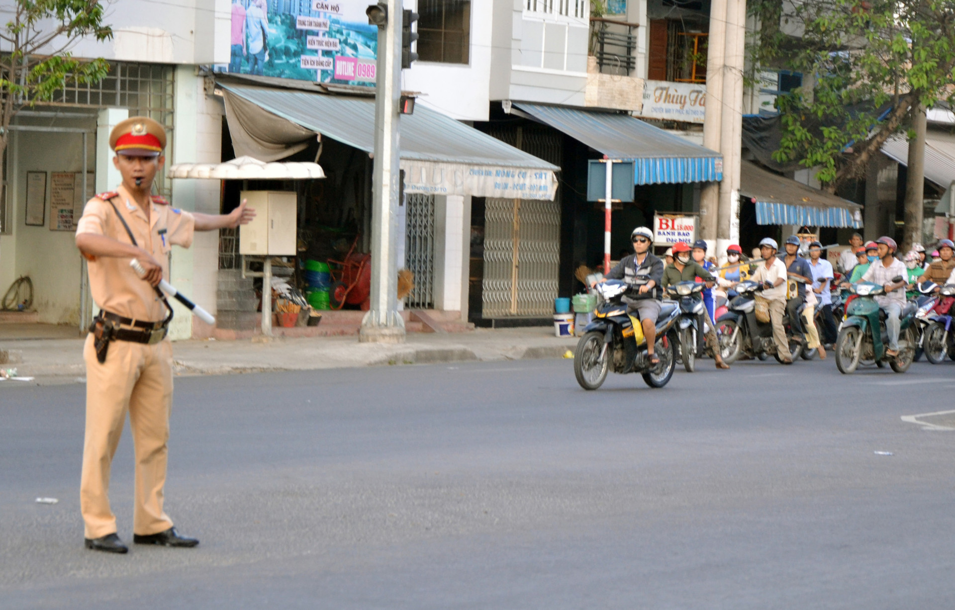 Lực lượng an ninh đã đảm bảo tốt trật tự, an toàn giao thông trên suốt chặng đường.