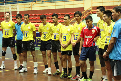 Đội Sanest Khánh Hòa thắng trận đầu