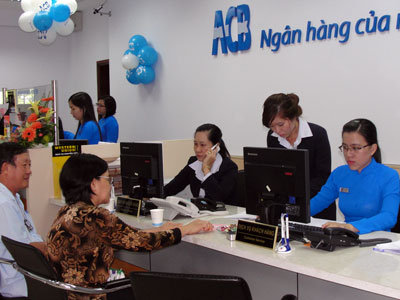 ACB triển khai chương trình “Chuyển tiền nhanh, trúng thưởng lớn”