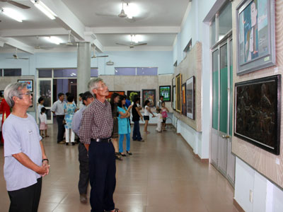 Triển lãm mỹ thuật 2012: Giới thiệu 50 tác phẩm mới