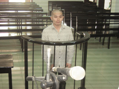 Cướp vé số, lĩnh 15 tháng tù