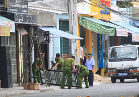 Khen thưởng các tập thể, cá nhân trong chuyên án điều tra vụ nổ tại nhà 54 Phan Chu Trinh