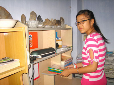  Giáo dục cho trẻ biết cách làm việc nhà để giúp trẻ sống có trách nhiệm.