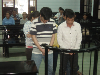 Mở tiệm massage để hành nghề “hai ngón”