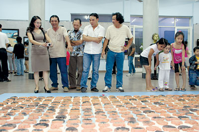 Đa dạng sắc màu cuộc sống