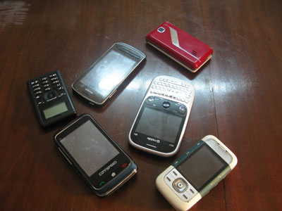 Bắt 4 đối tượng chuyên cướp của phụ nữ