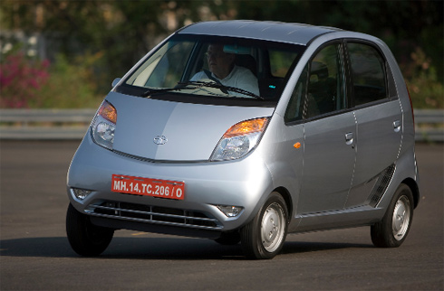 Tata Nano về Việt Nam với giá 200 triệu đồng