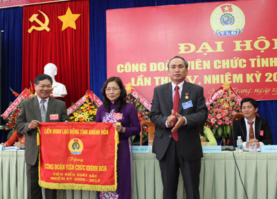 Phấn đấu 90% Công đoàn cơ sở đạt vững mạnh