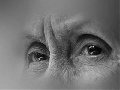 Đôi mắt của mẹ