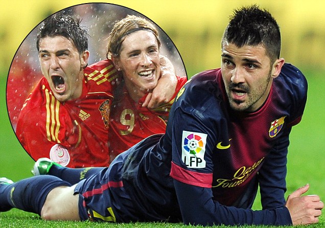 Chelsea mượn David Villa về giúp Torres