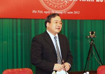 Phó Thủ tướng Hoàng Trung Hải yêu cầu ngành nông nghiệp có định hướng rõ nét và quyết tâm cao trong năm 2013. 