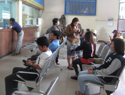 Vẫn còn cơ hội mua vé tàu tết