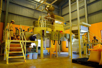 Năm 2013: Chú trọng trợ giúp doanh nghiệp