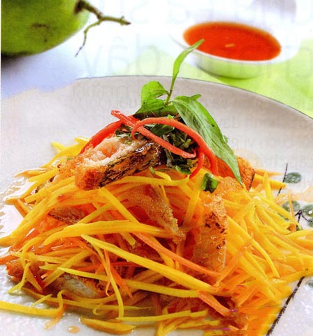 Món ăn: Gỏi xoài khô cá lóc