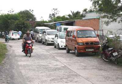 Đổ xô cầu cứu  “thần y”