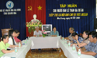 Tập huấn về tiếp thị bao cao su cho nam giới 