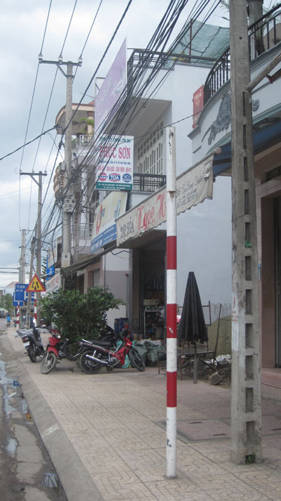 Trụ còn, biển báo mất