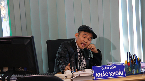 Đến hẹn lại lên, Xuân Hinh tung ra đĩa hài Tết 2013