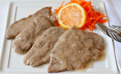 Món ăn: Thịt bê chiên với bột ngô