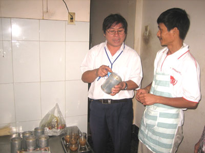 Ra quân kiểm tra về bảo đảm an toàn thực phẩm trong dịp Tết Nguyên đán