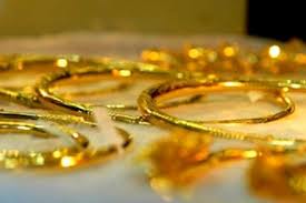 Giá vàng biến động mạnh