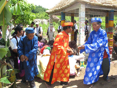 Cần được quan tâm nhiều hơn