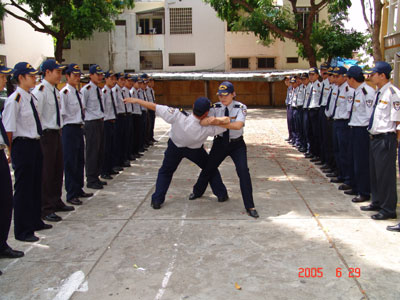 Học theo Bác tính thật thà, dũng cảm