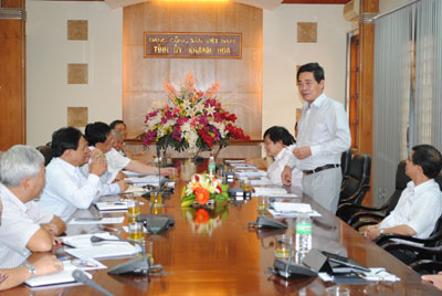 Quang cảnh buổi làm việc.