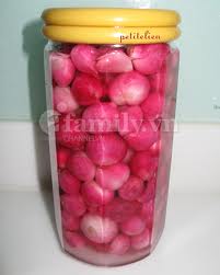 Món ăn: Làm dưa hành tím ăn Tết