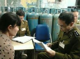 54 triệu đồng xử phạt vi phạm về đo lường, chất lượng xăng dầu, gas