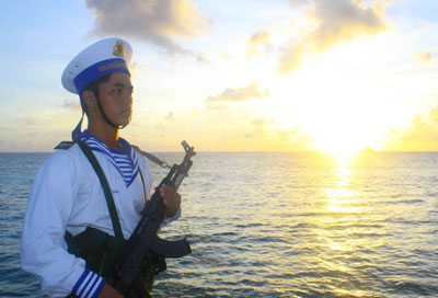Canh gác bảo vệ chủ quyền biển đảo Tổ quốc ở đảo Sinh Tồn Đông.